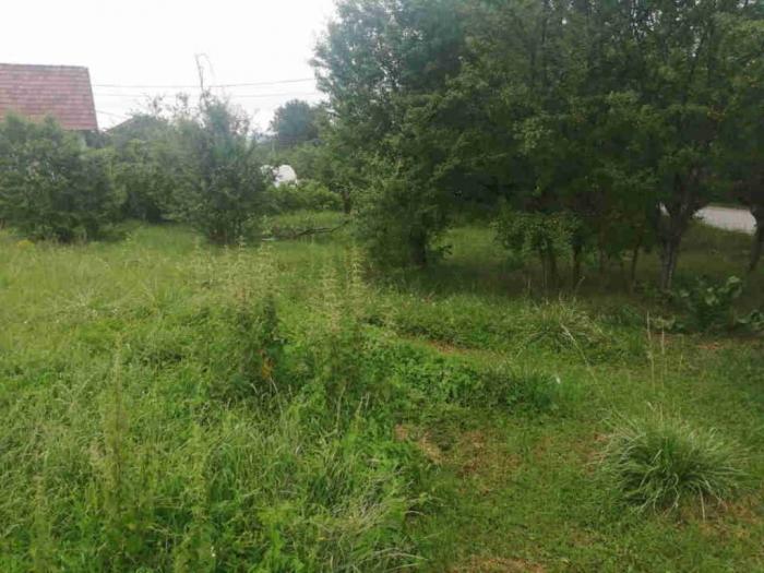 prodajem plac u kraljevu, jarčujak besplatni mali oglasi