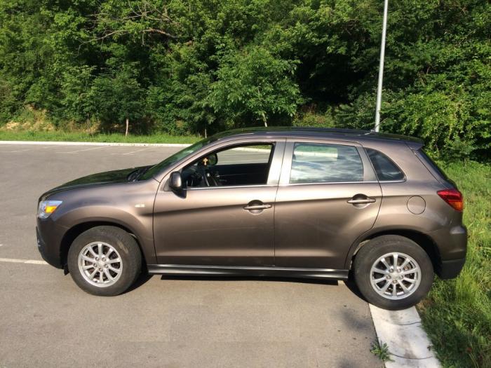 mitsubishi asx 1 8 di d 4wd intense besplatni mali oglasi