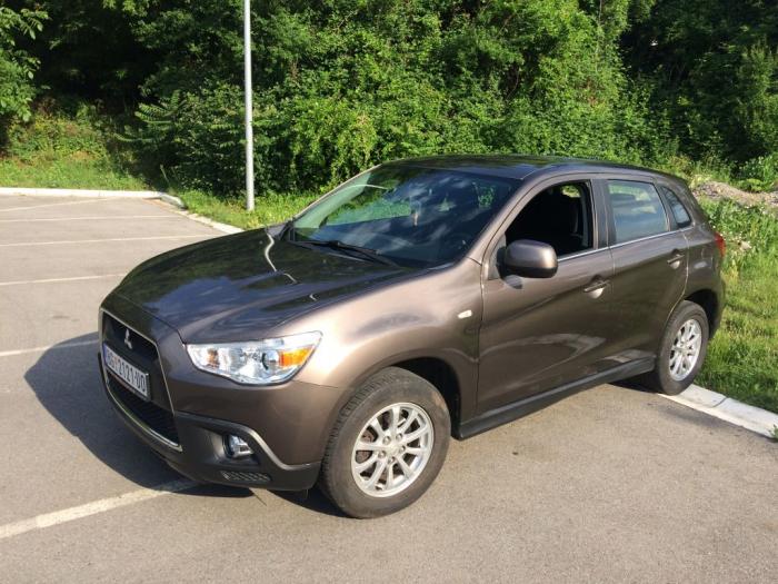 mitsubishi asx 1 8 di d 4wd intense besplatni mali oglasi