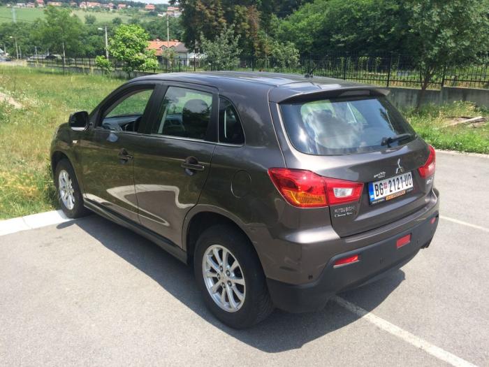 mitsubishi asx 1 8 di d 4wd intense besplatni mali oglasi