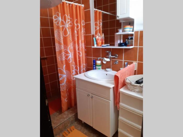 ruma, putinci, 251m2, 21ar,pr ptk,cg,renovirana,uknjižena besplatni mali oglasi