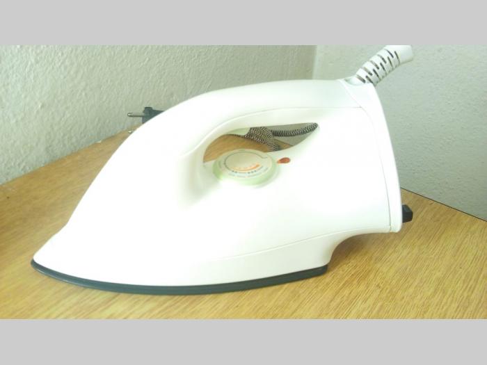 tcm pegla original jačina 2400w besplatni mali oglasi