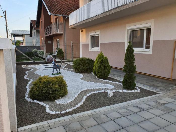 kuća na prodaju veternik, veternicka rampa besplatni mali oglasi