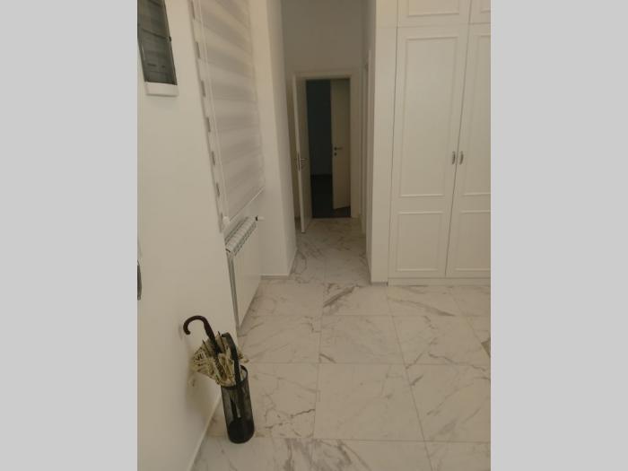 kod knez mihajlove, 4 0, 150(t), 2 6, l, cg, luksuzan besplatni mali oglasi