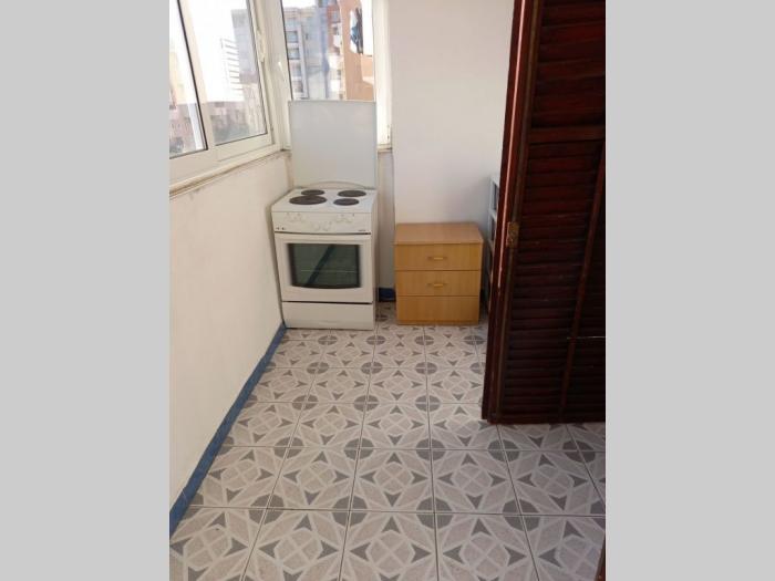 budva izdaje se trosoban stan sa velikim balkonom besplatni mali oglasi