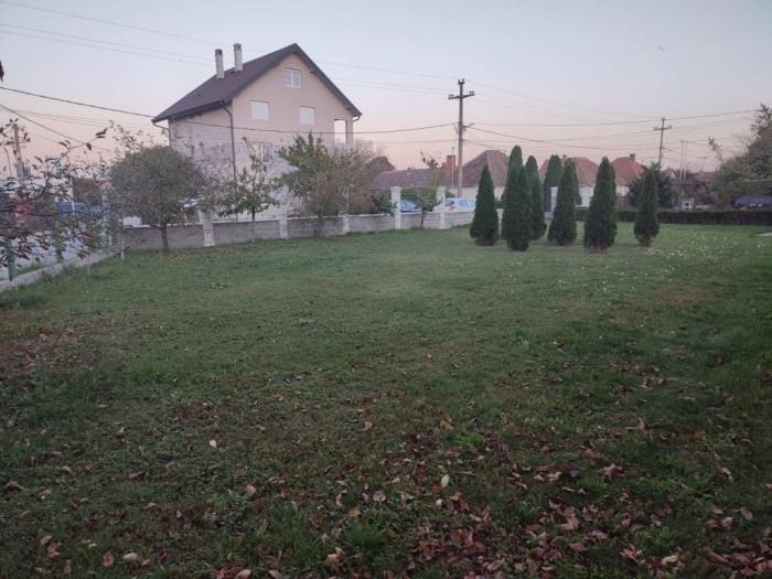 izdajem plac beograd besplatni mali oglasi