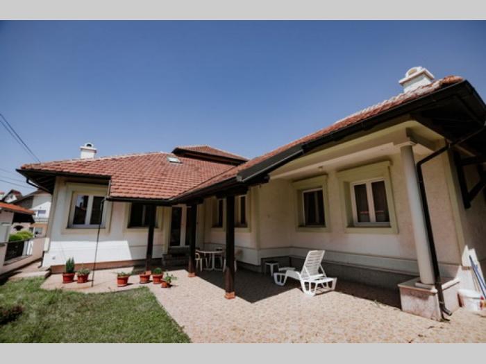 kuća 240 m2 na 6 ari placa aranđelovac besplatni mali oglasi