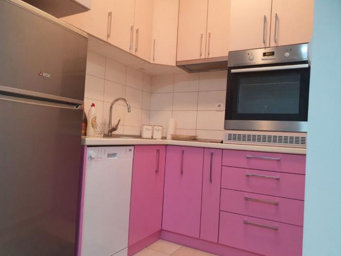 prodajem stan novom sadu besplatni mali oglasi
