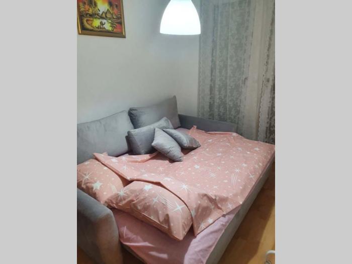 prodajem stan novom sadu besplatni mali oglasi