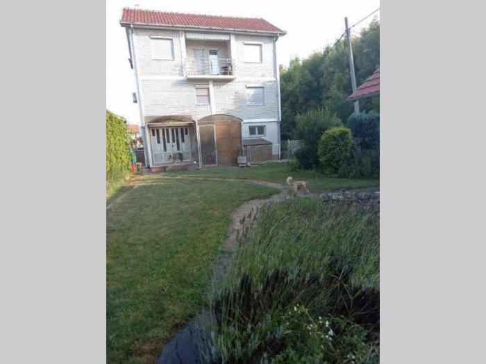 stambeno poslovni prostor na prodaju, 1km od centra grada kraljeva besplatni mali oglasi