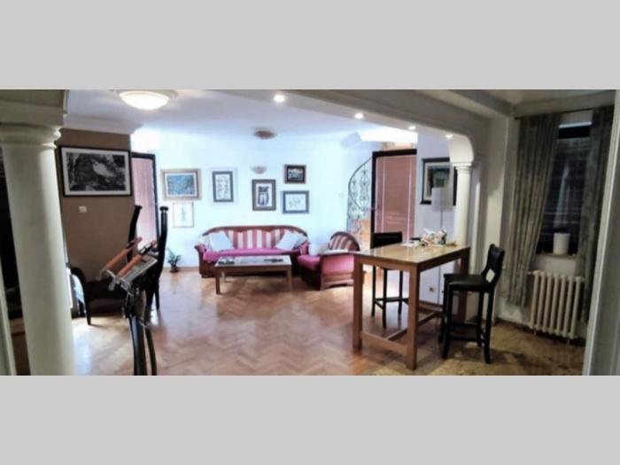 na prodaju 3,5 soban stan od 93m2 novi beograd besplatni mali oglasi