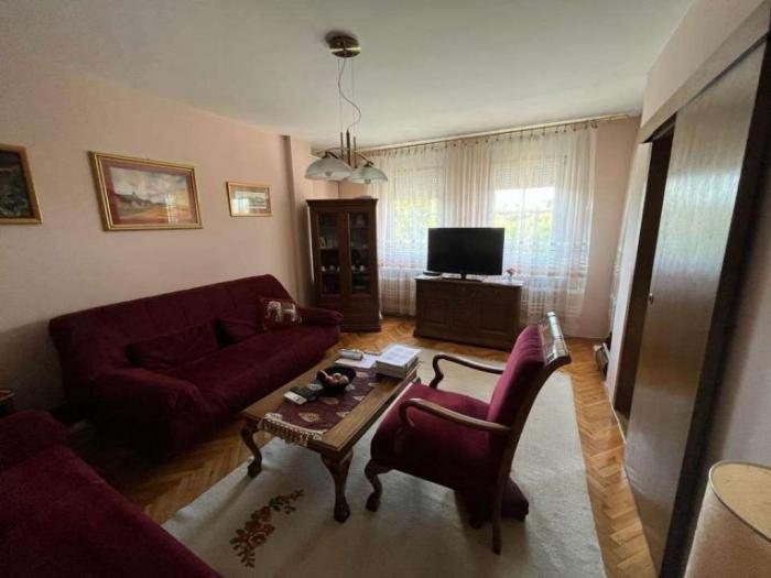 dvosoban stan stan u zgradi za prodaju, uknjižen nova detelinara, 49 m2 besplatni mali oglasi
