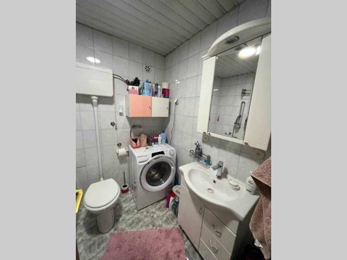 dvosoban stan stan u zgradi za prodaju, uknjižen nova detelinara, 49 m2 besplatni mali oglasi