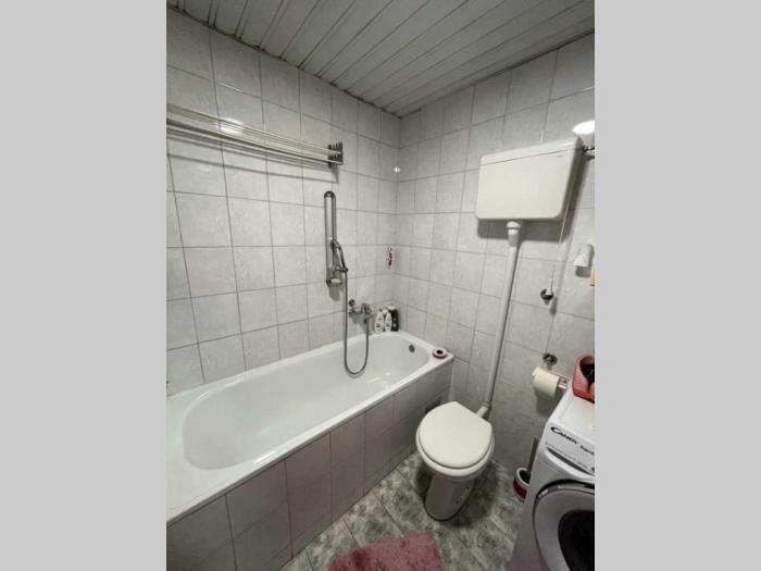 dvosoban stan stan u zgradi za prodaju, uknjižen nova detelinara, 49 m2 besplatni mali oglasi