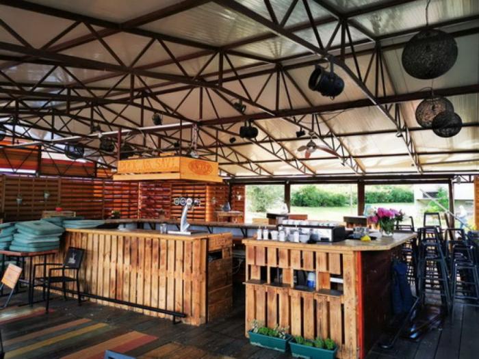 splav terasa od 360 m2 na pontonima prodaja besplatni mali oglasi