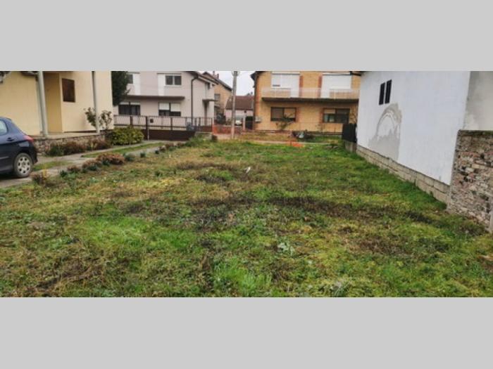 novi sad, plac, 353m2 za urbanu vilu hitno besplatni mali oglasi