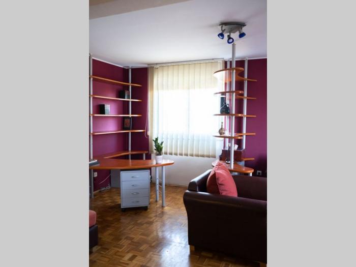 stan na novom beogradu, bežanijska kosa, 64 m2 besplatni mali oglasi