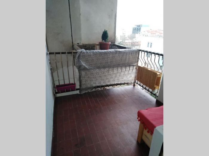 stan dorćolu (solunska ulica preko puta hotela mona) besplatni mali oglasi