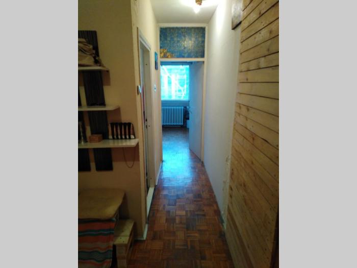 stan dorćolu (solunska ulica preko puta hotela mona) besplatni mali oglasi