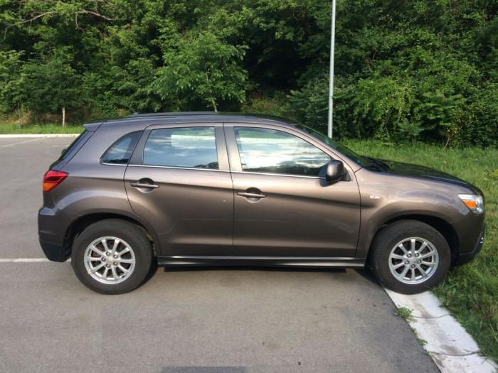 mitsubishi asx 1 8 di d 4wd intense besplatni mali oglasi