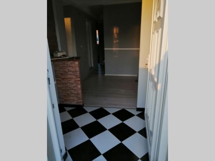 kuća medaković padina 230m2 50 m2 garaža besplatni mali oglasi