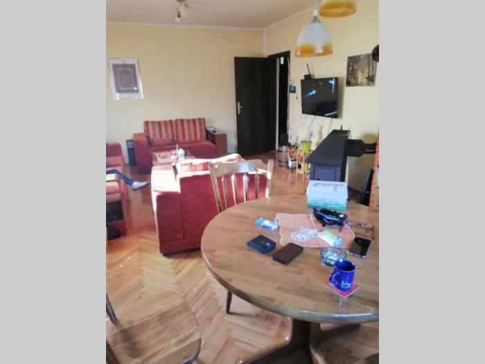 kuća medaković padina 230m2 50 m2 garaža besplatni mali oglasi