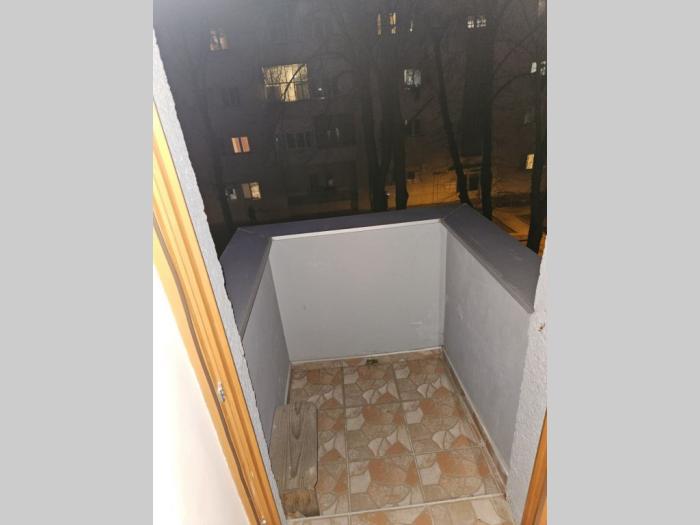 kanarevo brdo, 2 0, 50 2t, 2 4, cg, renoviran besplatni mali oglasi