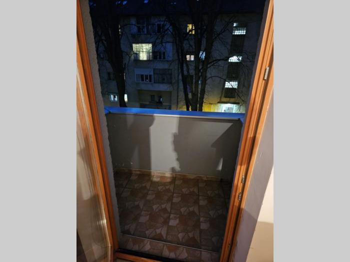 kanarevo brdo, 2 0, 50 2t, 2 4, cg, renoviran besplatni mali oglasi