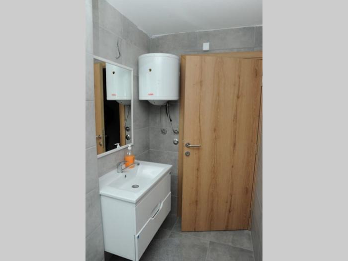 vikend naselje, 42 m2 kopaonik besplatni mali oglasi