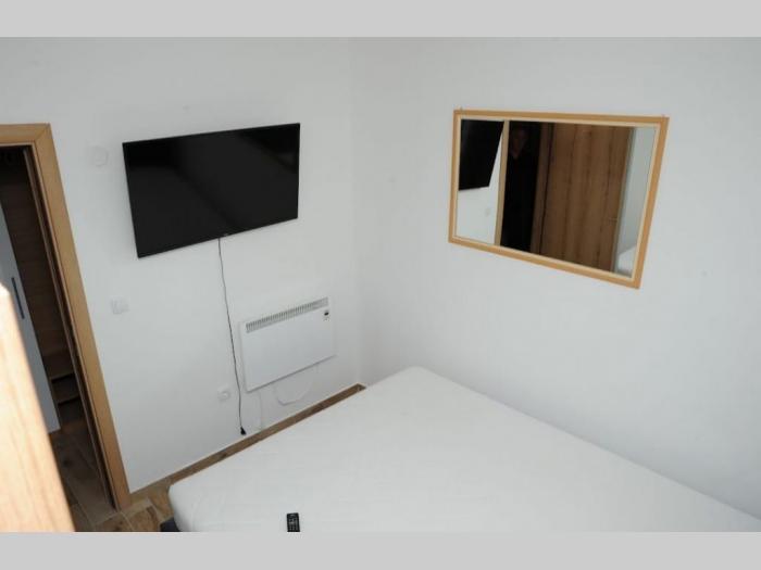 vikend naselje, 42 m2 kopaonik besplatni mali oglasi