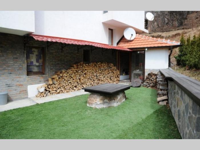 kopaonik, vikend naselje 110 m2 površina besplatni mali oglasi