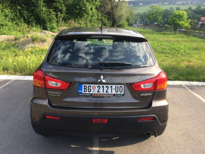 mitsubishi asx 1 8 di d 4wd intense besplatni mali oglasi