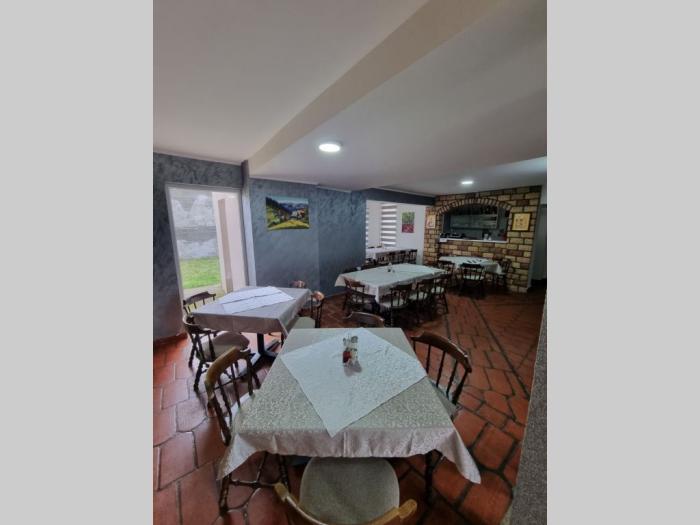 na prodaju hostel besplatni mali oglasi