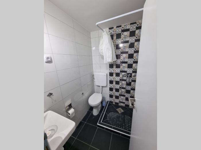 na prodaju hostel besplatni mali oglasi