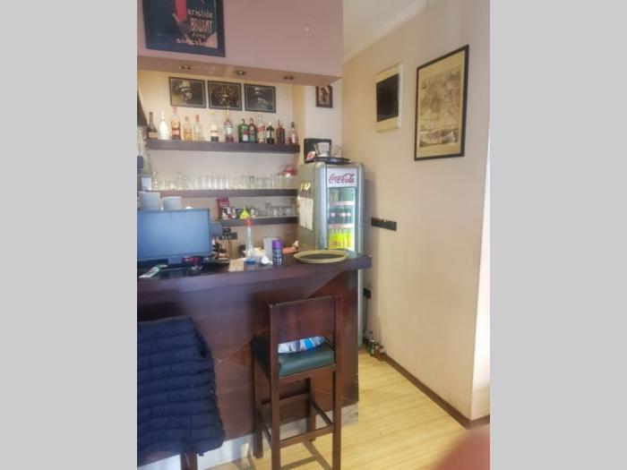 izdaje se kafe beli grad kod arene na duže besplatni mali oglasi