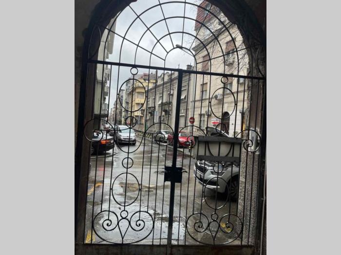 trosoban luksuzan beograd kod vuka besplatni mali oglasi