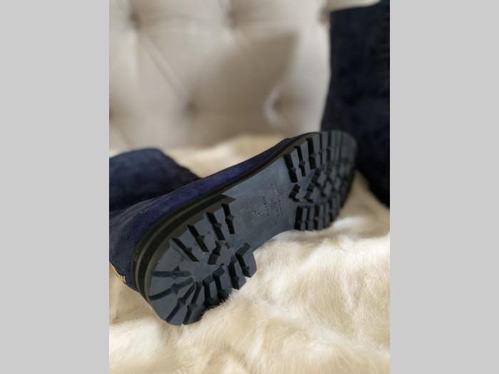 jimmy choo čizmice gležnjače u veličini 40 besplatni mali oglasi