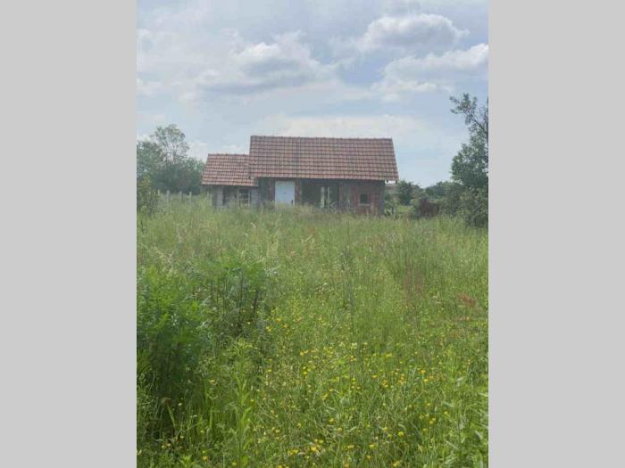 na prodaju je plac u cerovi kruševac besplatni mali oglasi