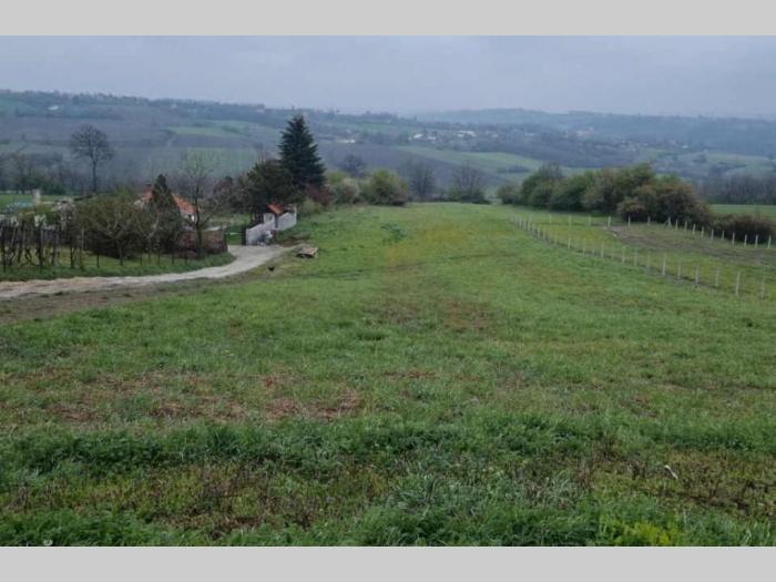 prodajem plac draževac kod obrenovca besplatni mali oglasi
