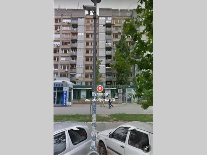 prodajem stan od 62 m2, ulica bulevar oslobođenja u centru novog sada besplatni mali oglasi