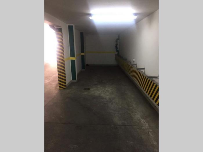 izdajem garažno mesto od 11m2 na vračaru besplatni mali oglasi