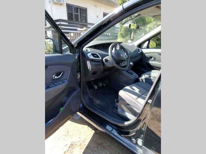 renault scenic na prodaju renault scenic 2012 besplatni mali oglasi