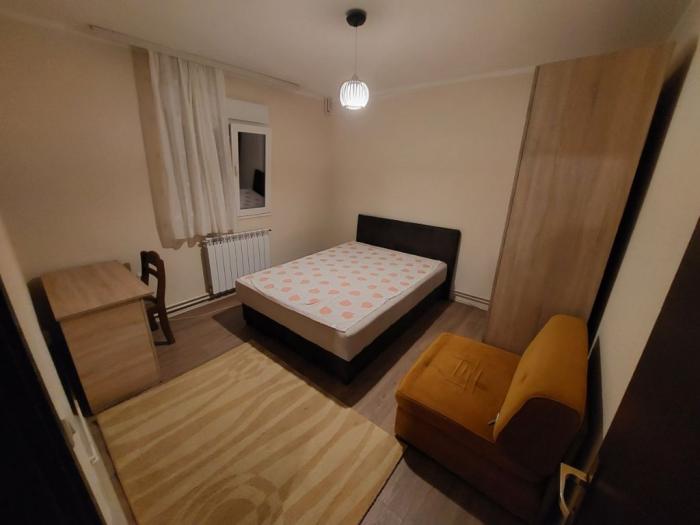 izdajem stan u krnjači od 22 kvadrata namešten besplatni mali oglasi