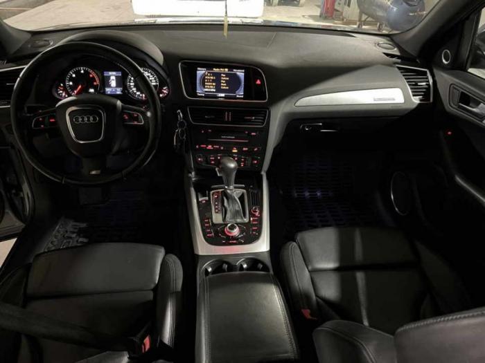 audi q5 audi 2 0 tdi s tronic quattro 2011 god  besplatni mali oglasi