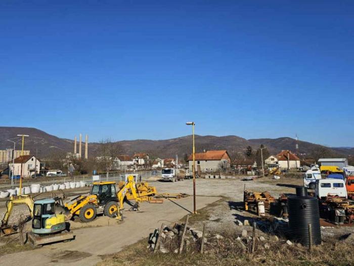 prodaja građevinskog zemljišta površine 40 ari besplatni mali oglasi