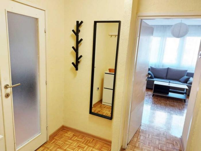 svetao jednosoban u centru mirjevo besplatni mali oglasi