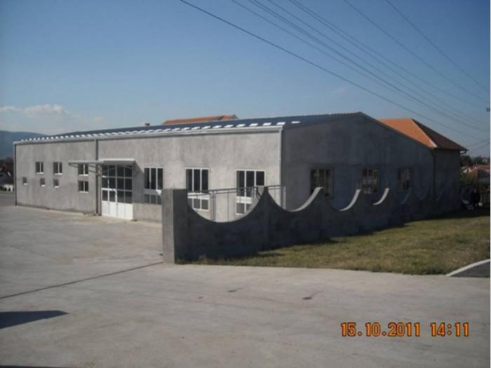 izdajem halu u nišu 1 000 m2 plus poslovni prosto 300m2 besplatni mali oglasi