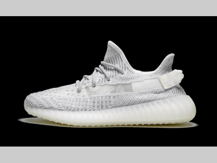 patike adidas yeezy boost 350 brojevi od 36 do 46  besplatni mali oglasi