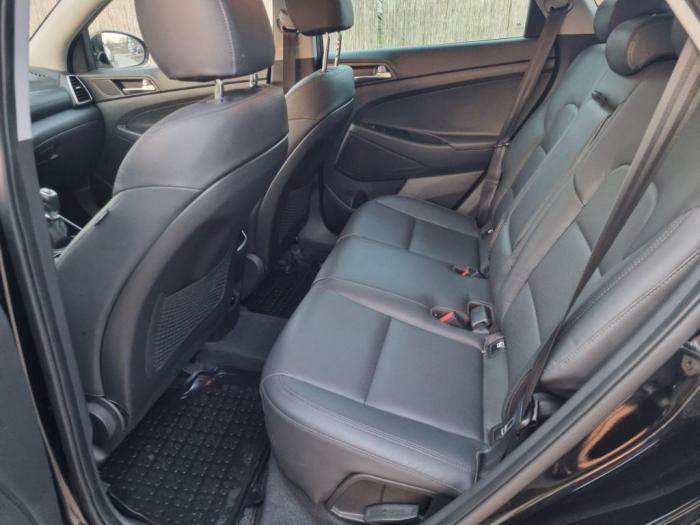 hyundai tucson besplatni mali oglasi