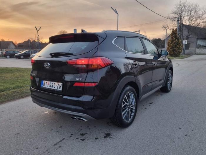 hyundai tucson besplatni mali oglasi